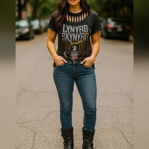Lynyrd Skynyrd Distressed Band Tee 1X Official Merch Black Eagle Guitar America